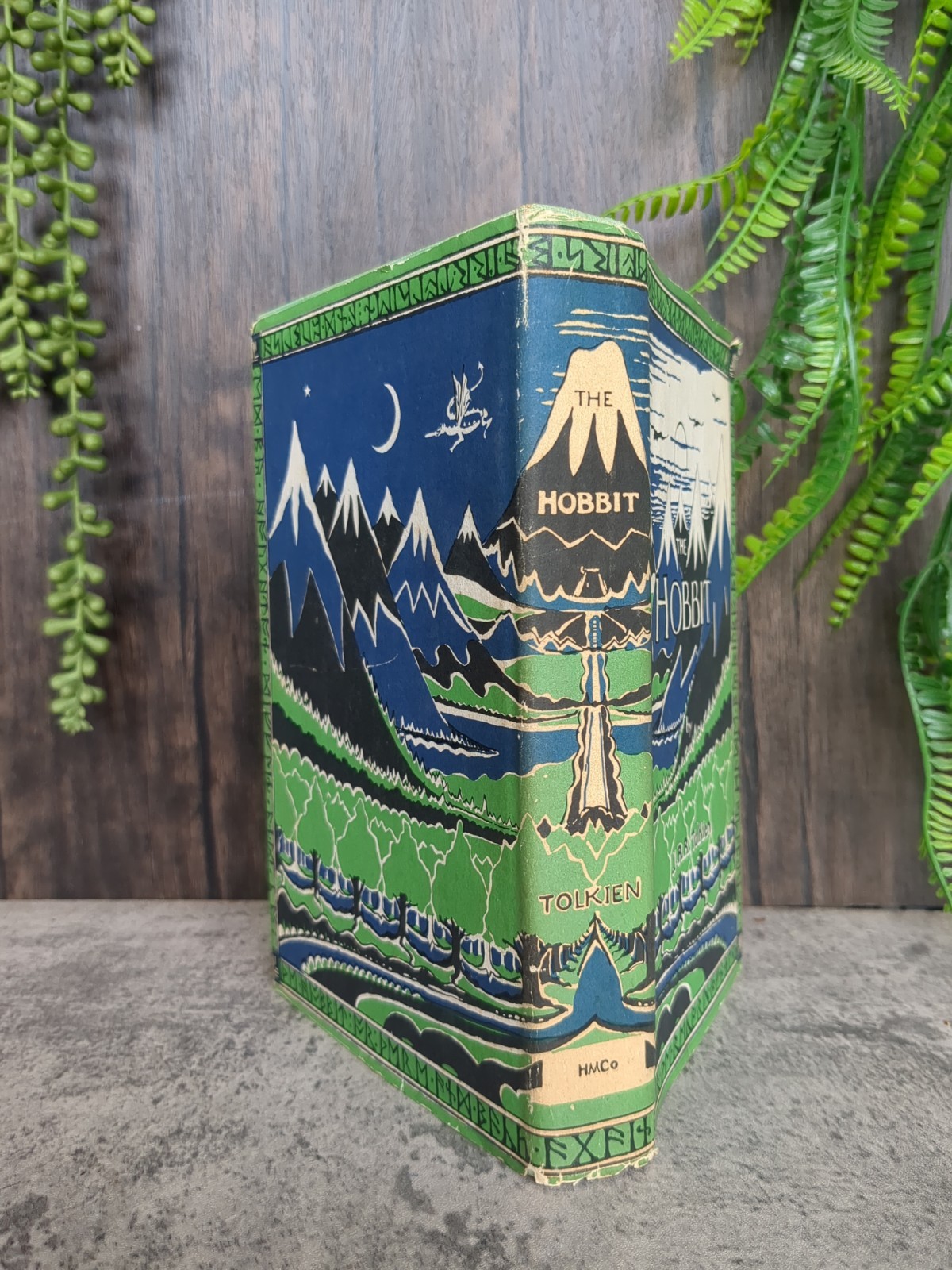 The Hobbit J.R.R. Tolkien 1965 2nd American Edition 21st Printing W/ Dust Jacket