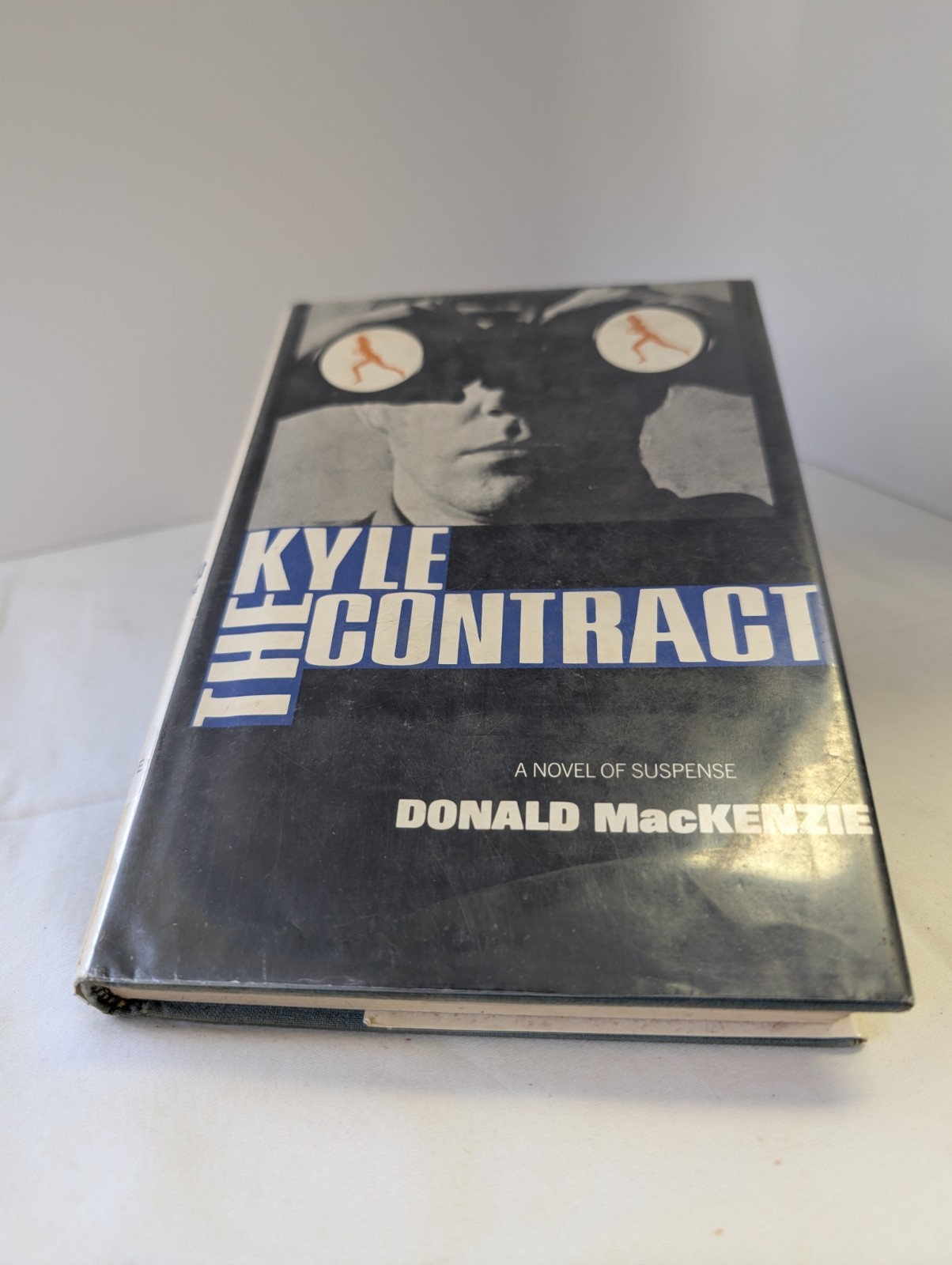 The Kyle Contract Donald MacKenzie 1970 First Printing HCDJ Thriller Suspense