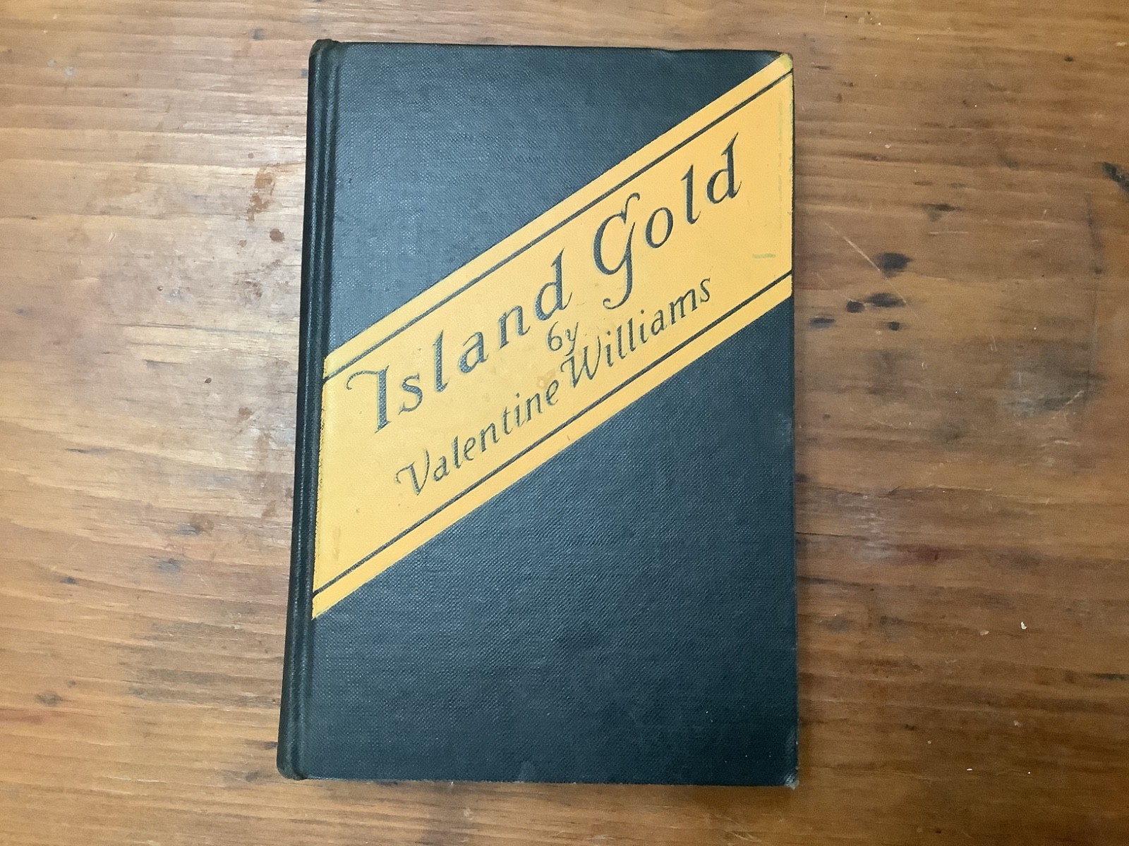 Island Gold By Valentine Williams ( First Edition)