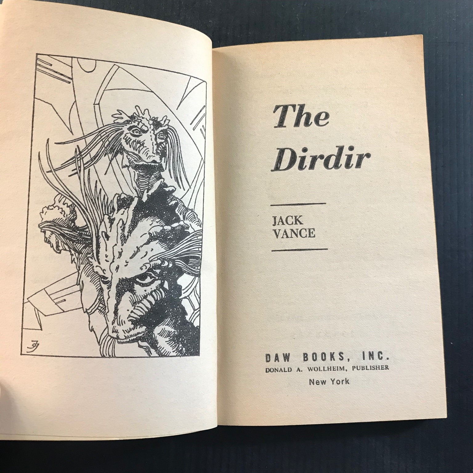 The Dirdir Jack Vance First DAW Printing 1979 Science Fiction Paperback