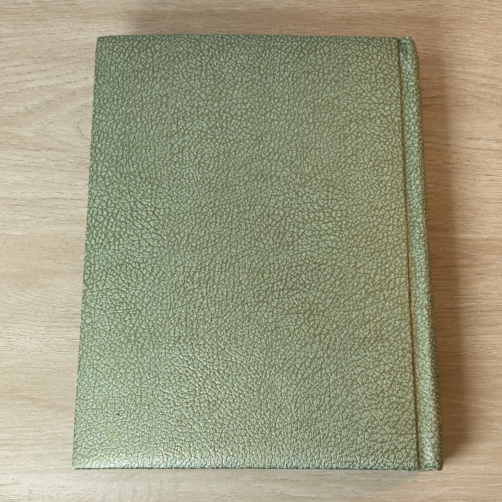 Vintage Holy Bible Heirloom Edition 1978-79 NAB Hardcover Red Letter Illustrated