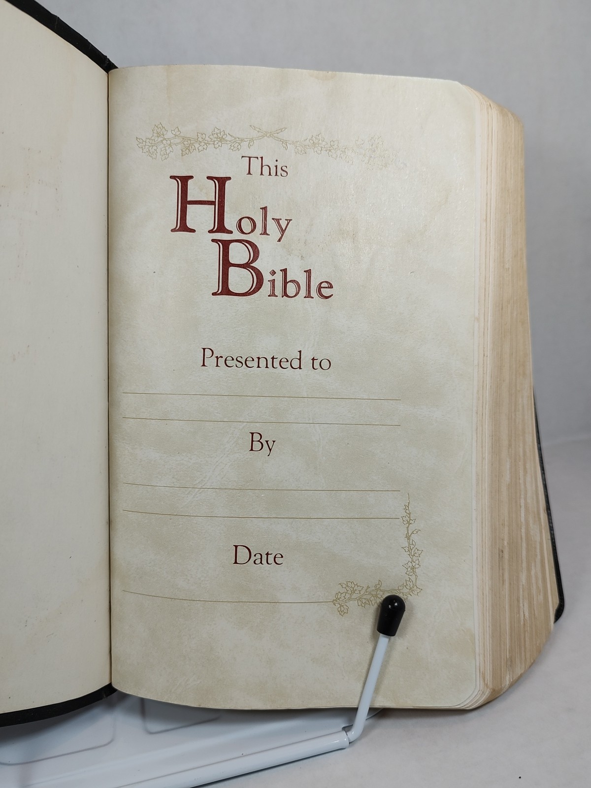 Vine’s Expository Reference Edition Holy Bible NKJV 1997 Black Bonded Leather