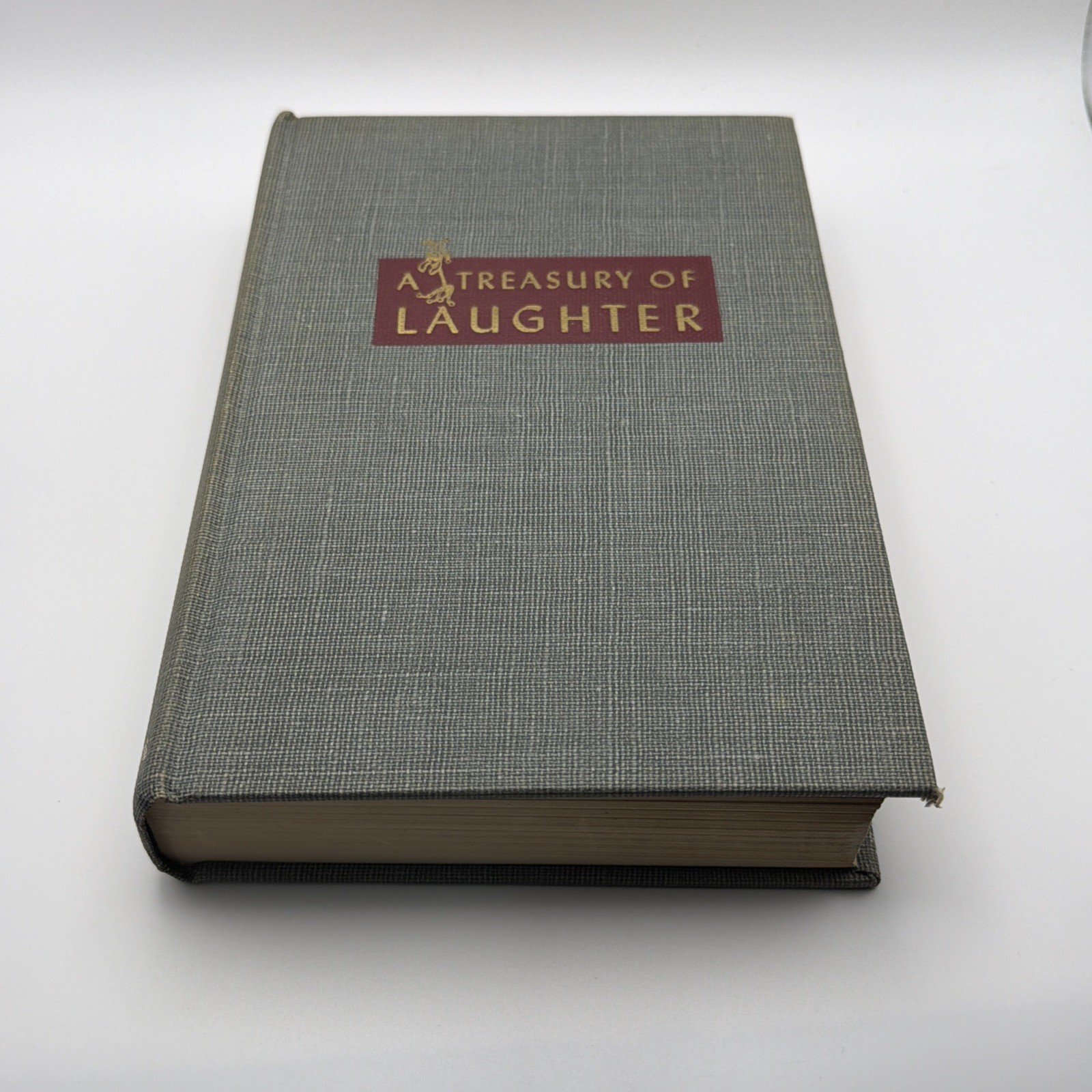 A Treasury of Laughter by Louis Untermeyer A Simon & Schuster Printed 1946