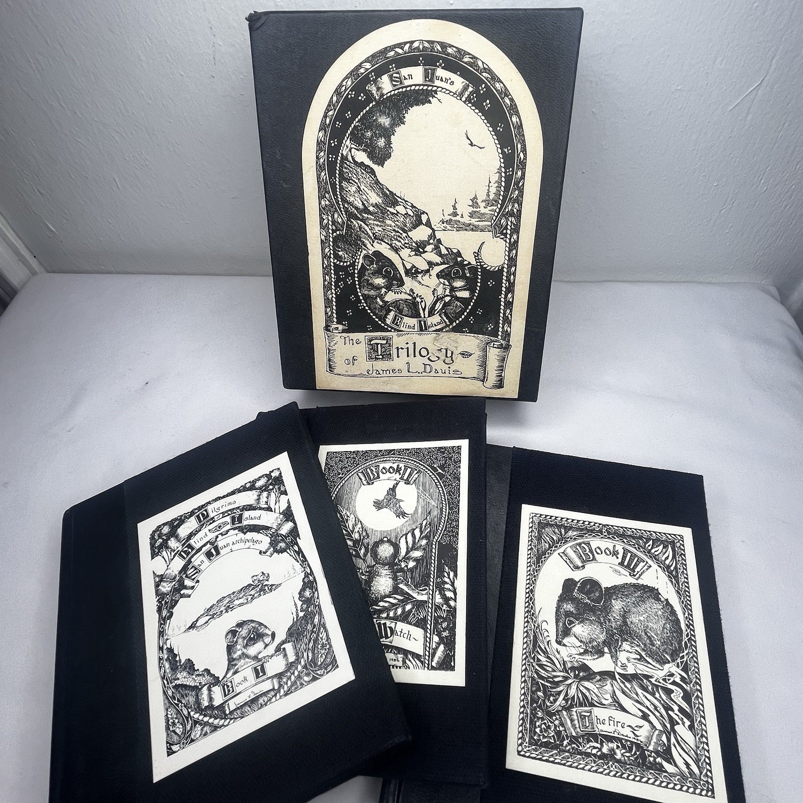Signed – THE TRILOGY OF JAMES L. DAVIS 1986 RARE BOXED SET 3 HARDBACK BOOKS