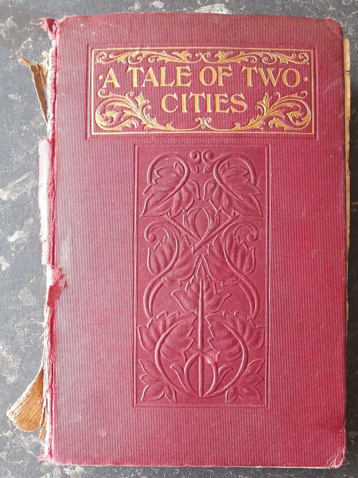 A Tale Of Two Cities – Charles Dickens – James Nisbet & Co. Ltd.