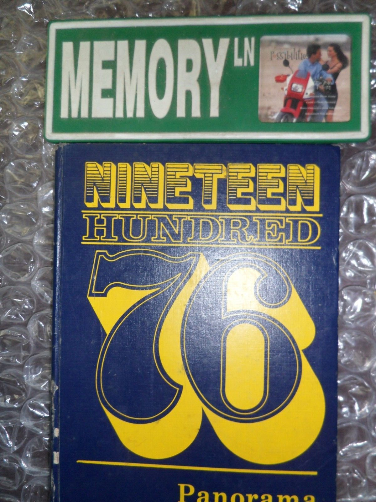 ORIGINAL 1976 MOUNT GLEASON JUNIOR HIGH SCHOOL YEARBOOK/ANNUAL/LOS ANGELES CALIF