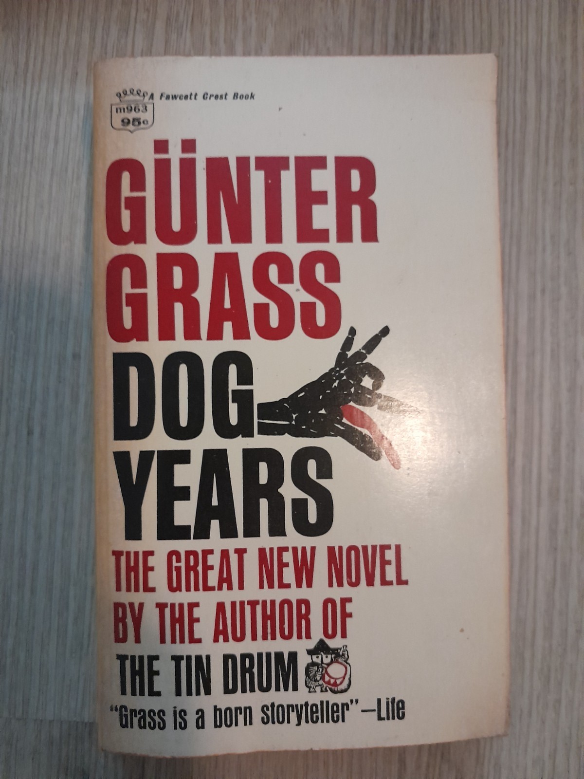 1966 „Dog Years“ by Gunter Grass, Paperback Novel 1st Fawcett Crest Printing