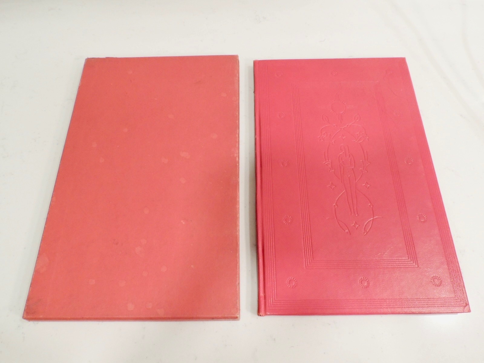 The Song Of Songs Which Is Solomon’s Valenti Angelo 1935 Pure Gold Letter/Box