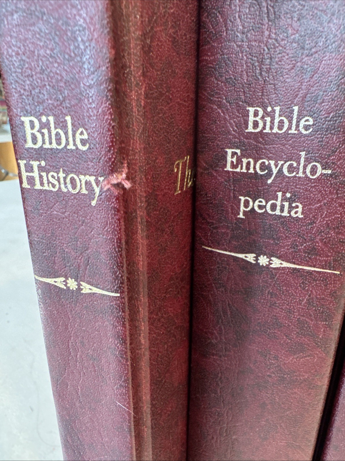 3 Vintage 1964,66,68 -Bible History,Encyclopedia And Commentary