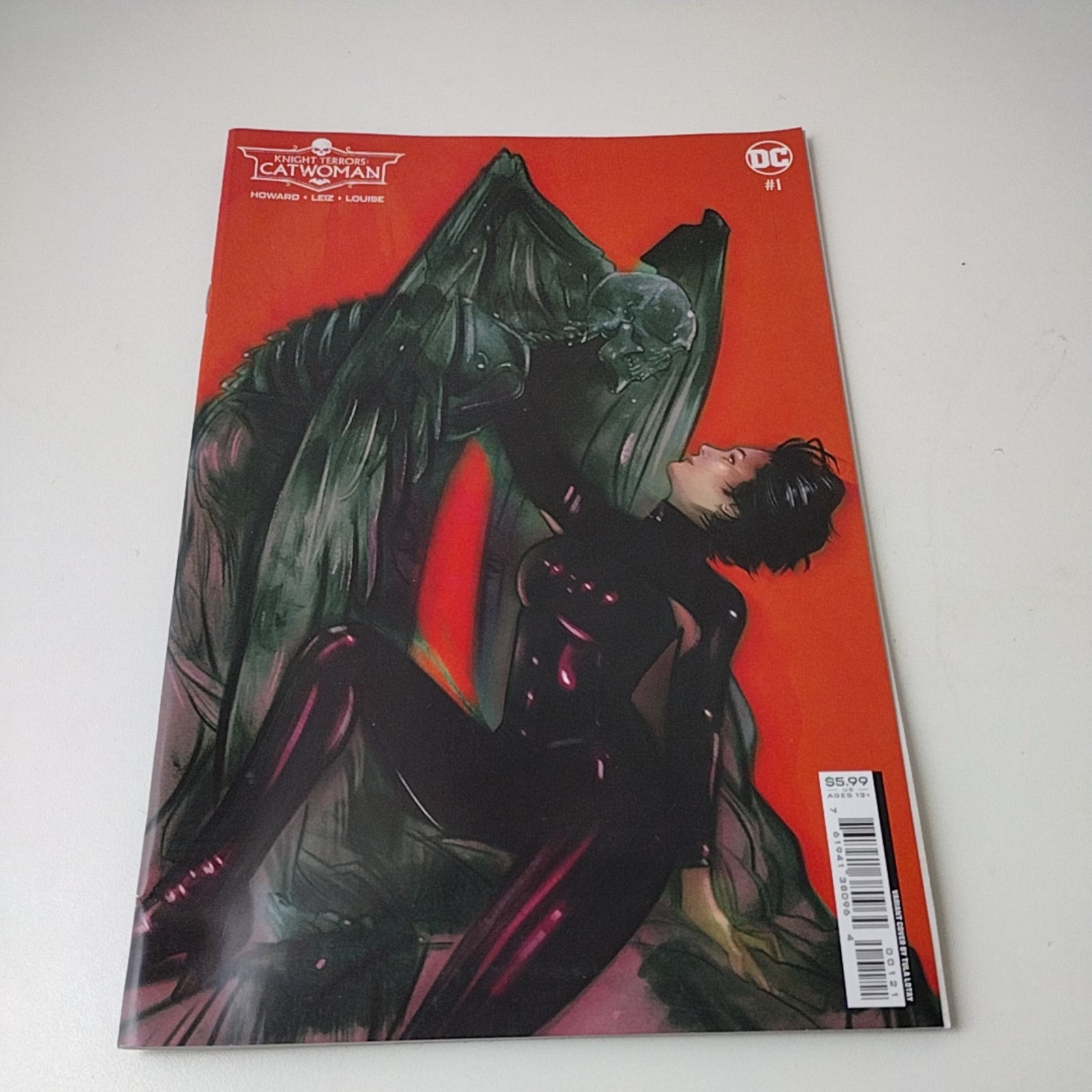 Knight Terrors Catwoman #1 Variant Cover Tula Lotay DC Comics 2023 Softcover NM