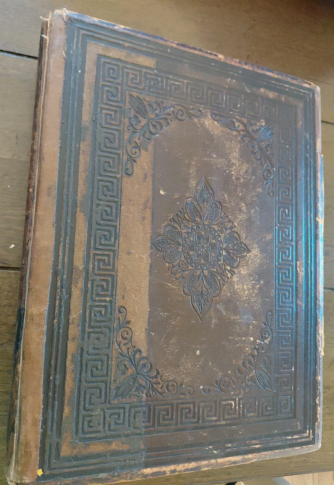 Rare 1876 Biographical Sketches of the Leading Men of Chicago Photograph Book