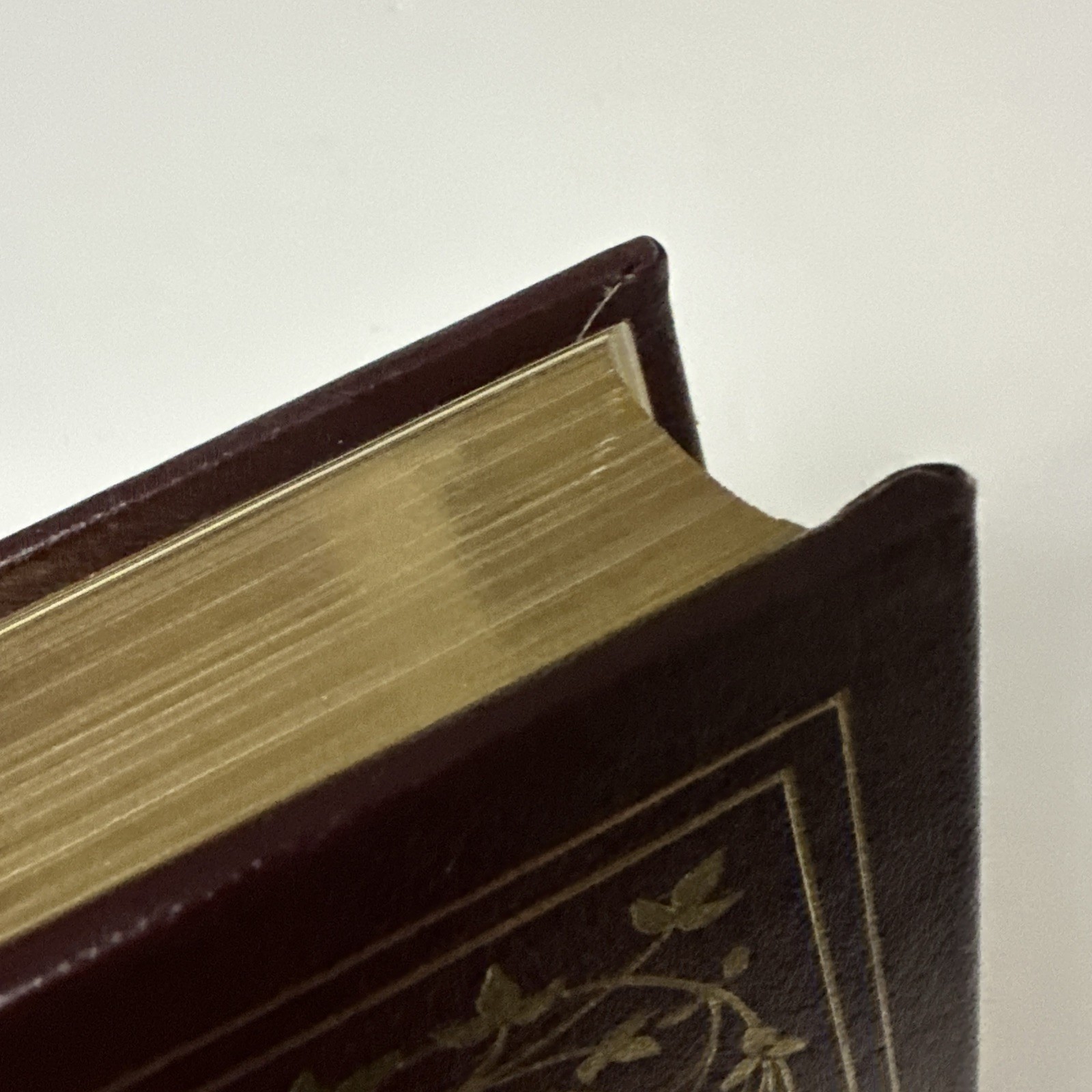 Easton Press Book Nathaniel Hawthorne The Scarlet Letter Leather Bound Mint Cond