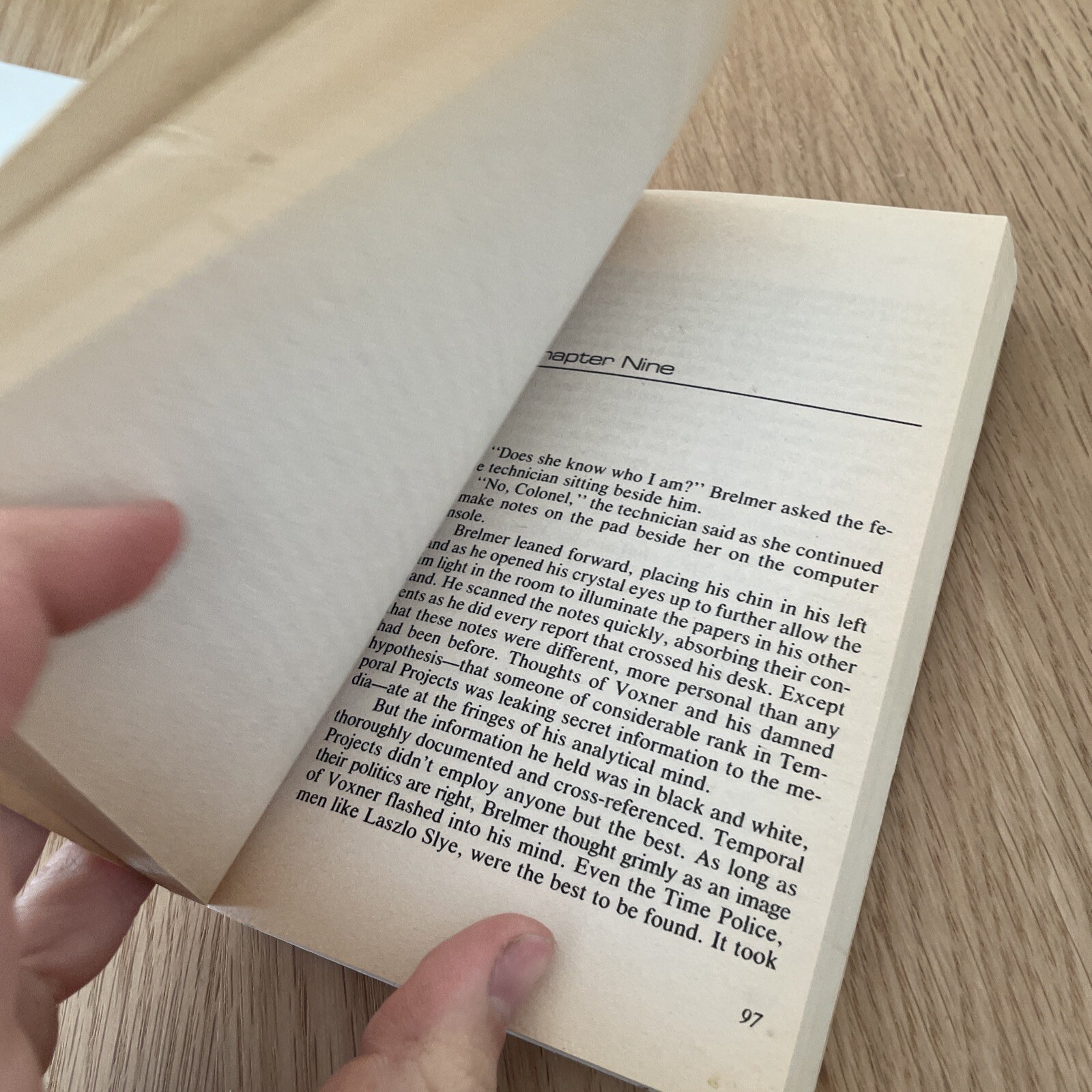 RETRO Book Read Paper Science Sci-fi Bar Cafe Novel Time Police Warren Norwood