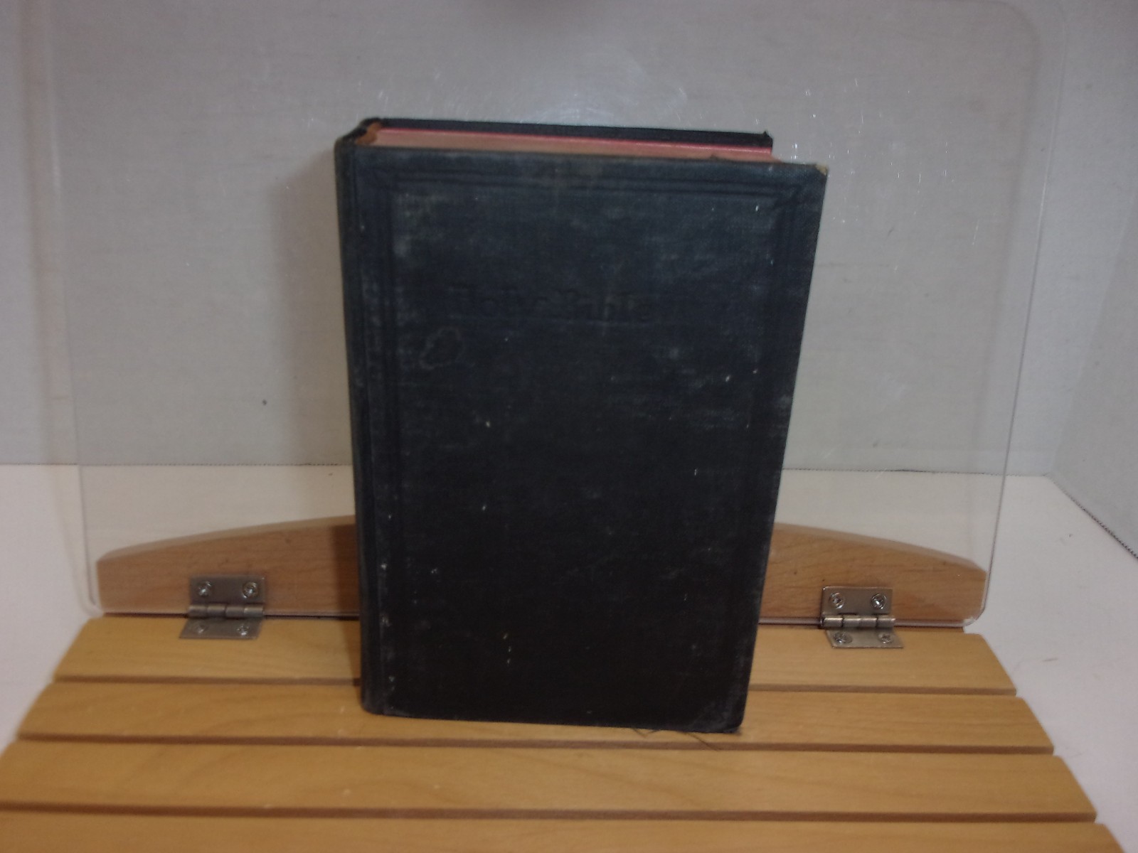Holy Bible Self-Pronouncing Old & New Testaments KJV The National Bible Press