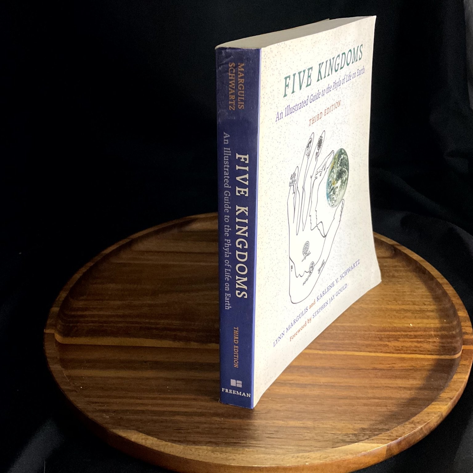 FIVE KINGDOMS Margulis Schwartz Third Edition 1998 Illustrated Biology Gould
