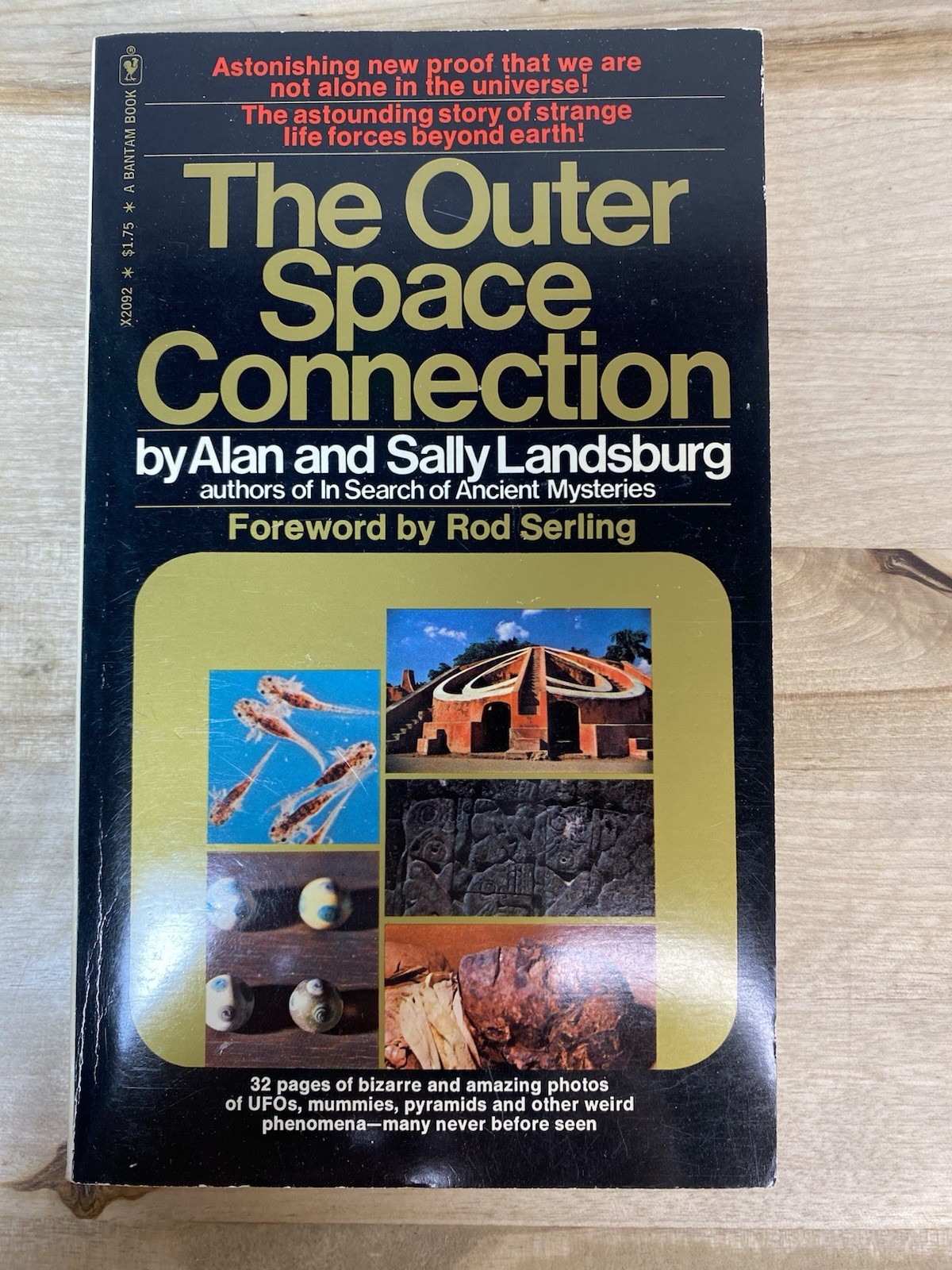 The Outer Space Connection Alan and Sally Landsburg 1975 Bantam Books Paperback