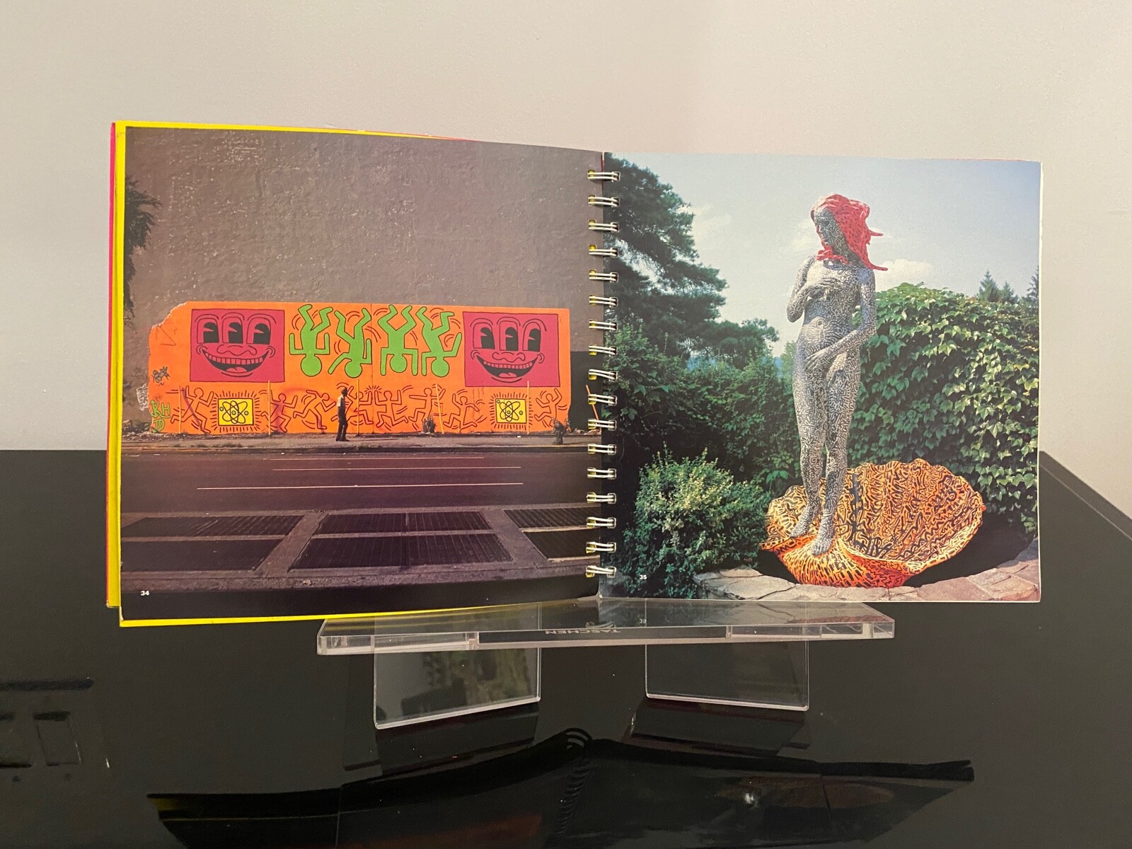 Keith Haring Tony Shafrazi gallery 1982 Limited 2000 copies 1st edition