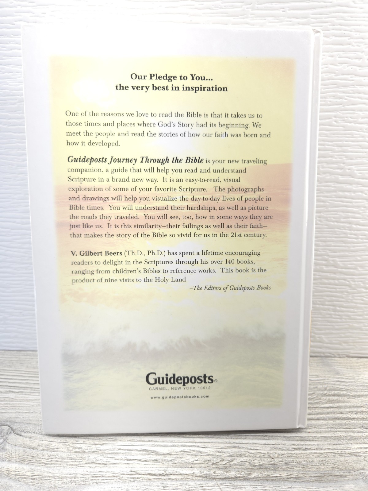 The Guideposts Journey Through the Bible V. Gilbert Beers Hardcover