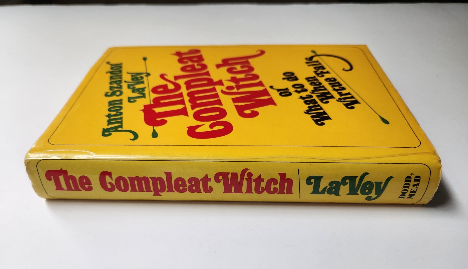 FIRST PRINTING The Compleat Witch ANTON LAVEY 1st Edition 1971 Dodd Mead HCDJ