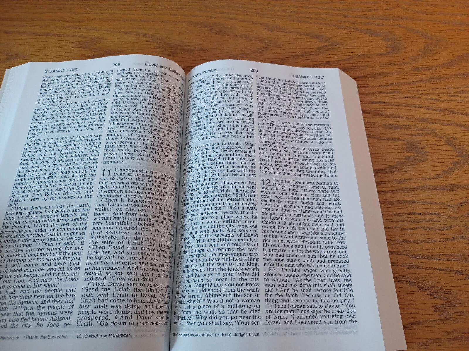 Holy Bible New King James Version Reader’s Text Edition 1990 Thomas Nelson Paper
