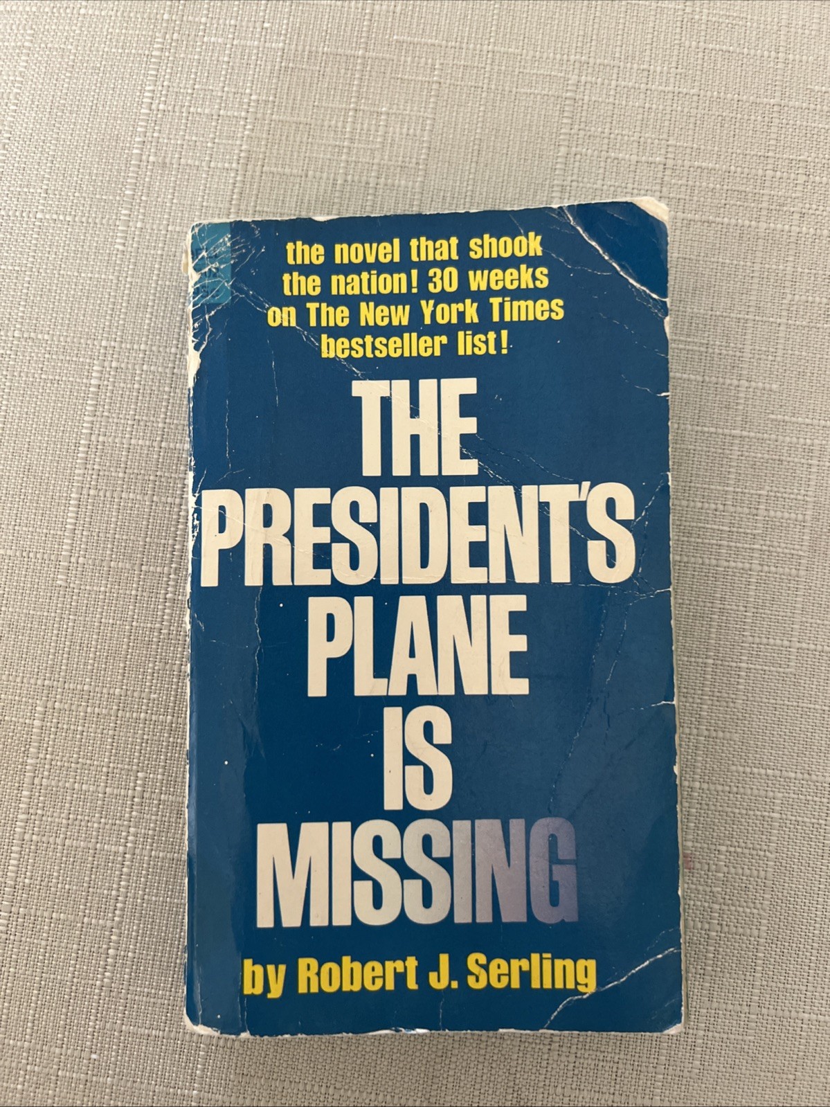 The President’s Plane is Missing Robert Serling 1967 Vtg Paperback Book