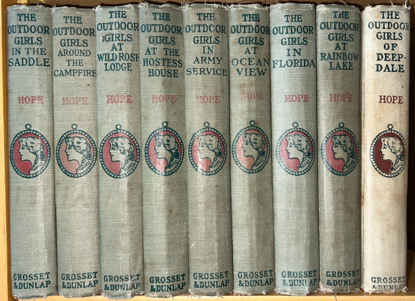 Outdoor Girls: Lot of 9 Books 1913-1925 in Good Vintage Condition