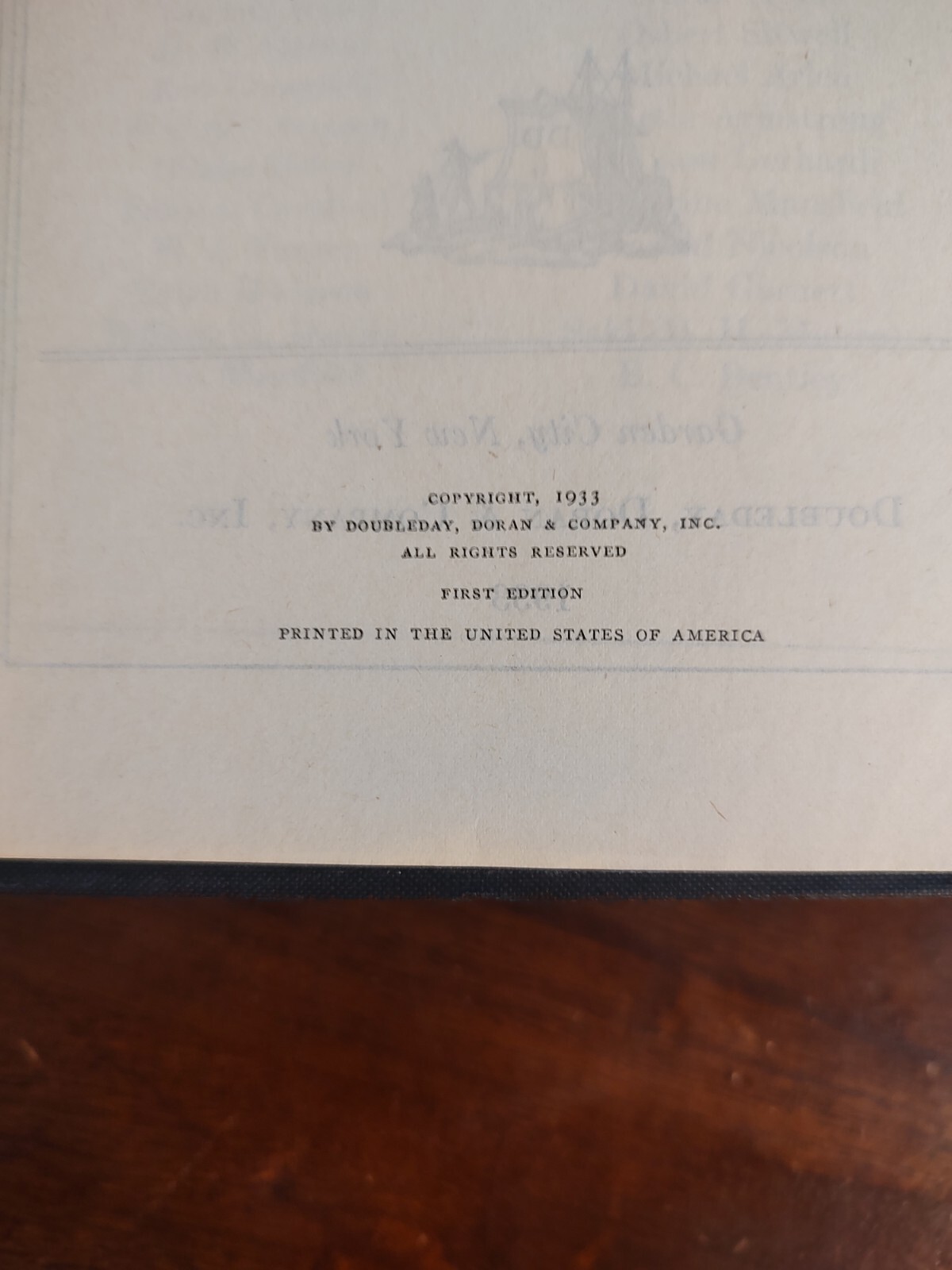 Traveller’s Library 1933 First Edition, Essays, Poems & Short Stories, Fine Cond