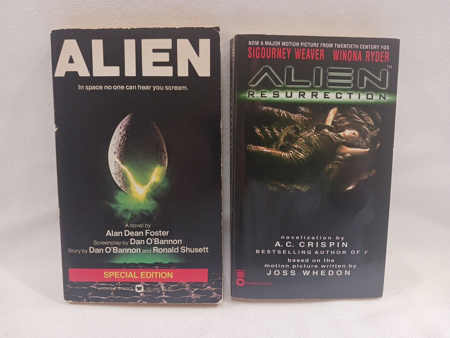 Alien 1979 Alien Resurrection 1997 PB Lot Movie Novelization Tie-In 1st Printing