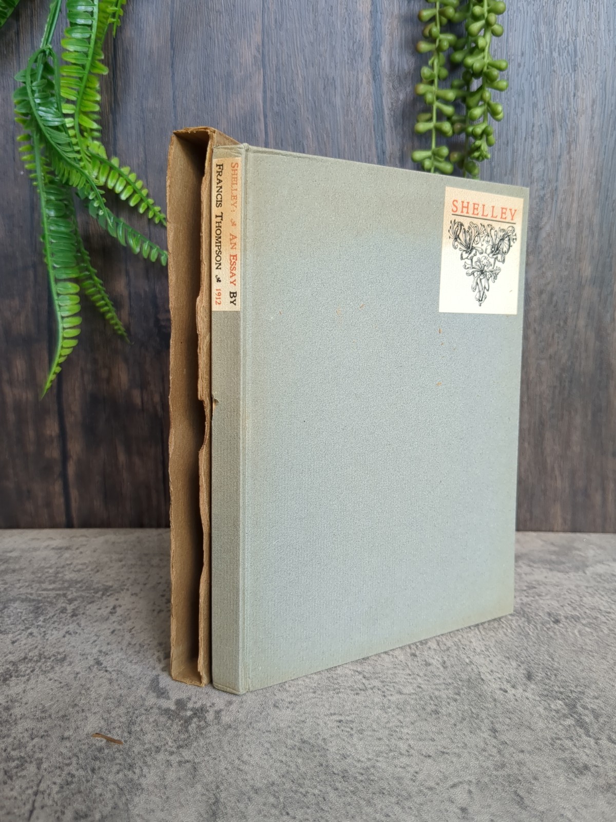 Shelley an Essay Francis Thompson 1912 – Thomas B Mosher – Illustrated – SC