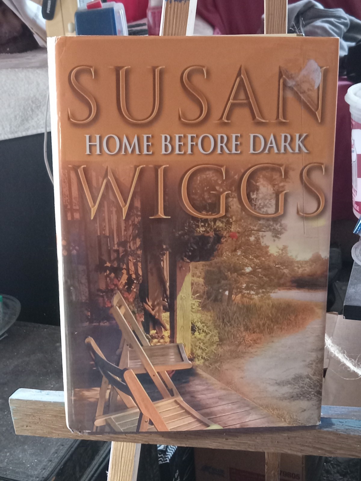 BIN $40 OBO!! — Home Before Dark by Susan Wiggs (2003) — LARGE PRINT Edition!!