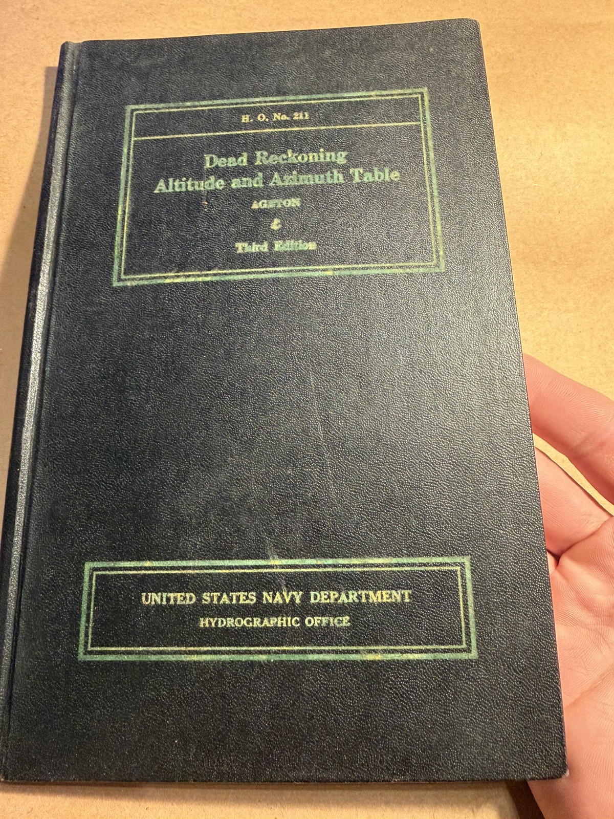 US Navy Dead Reckoning Altitude & Azimuth Tables H.O. No. 211 3rd Ed