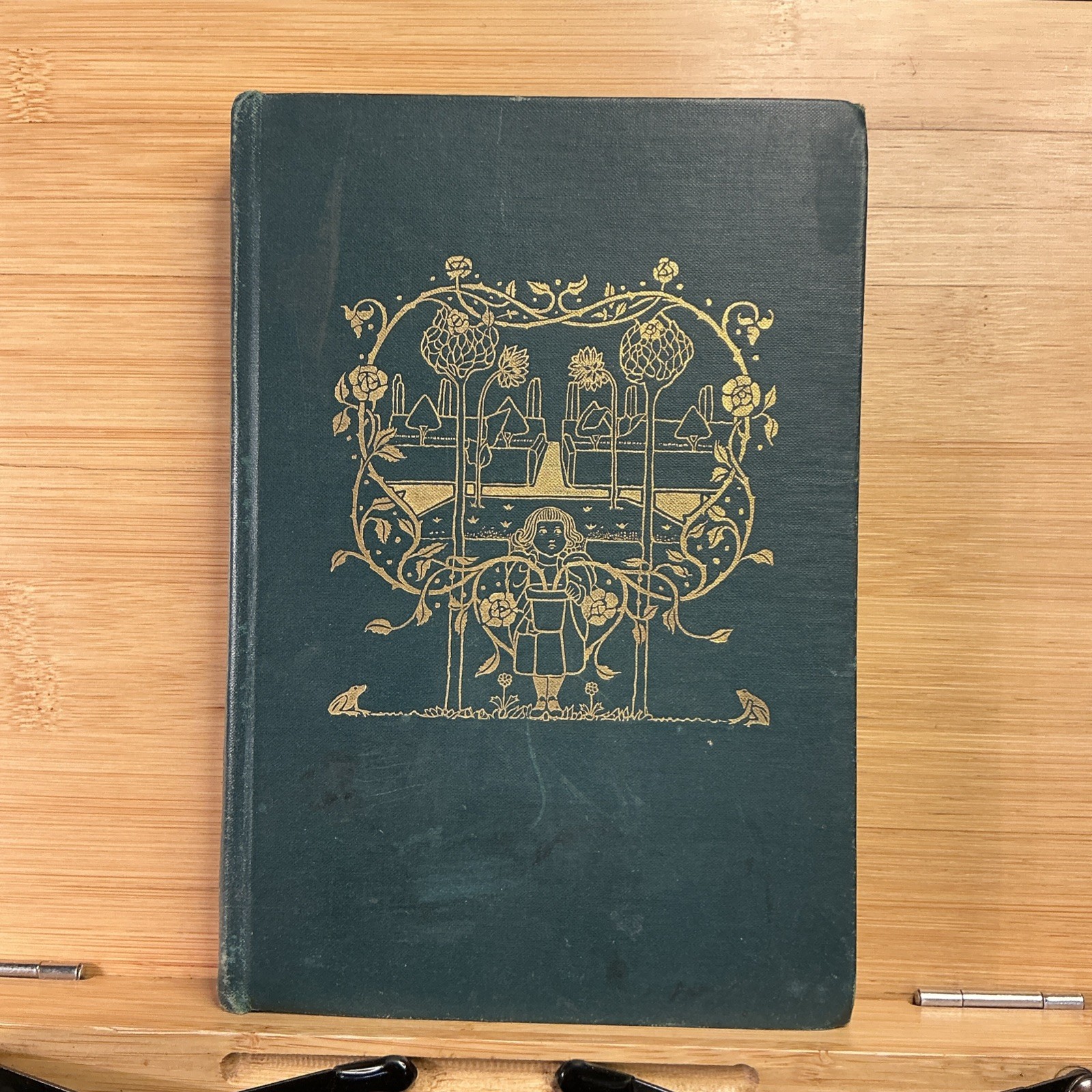 A Child’s Garden of Verses by Robert Louis Stevenson 1898