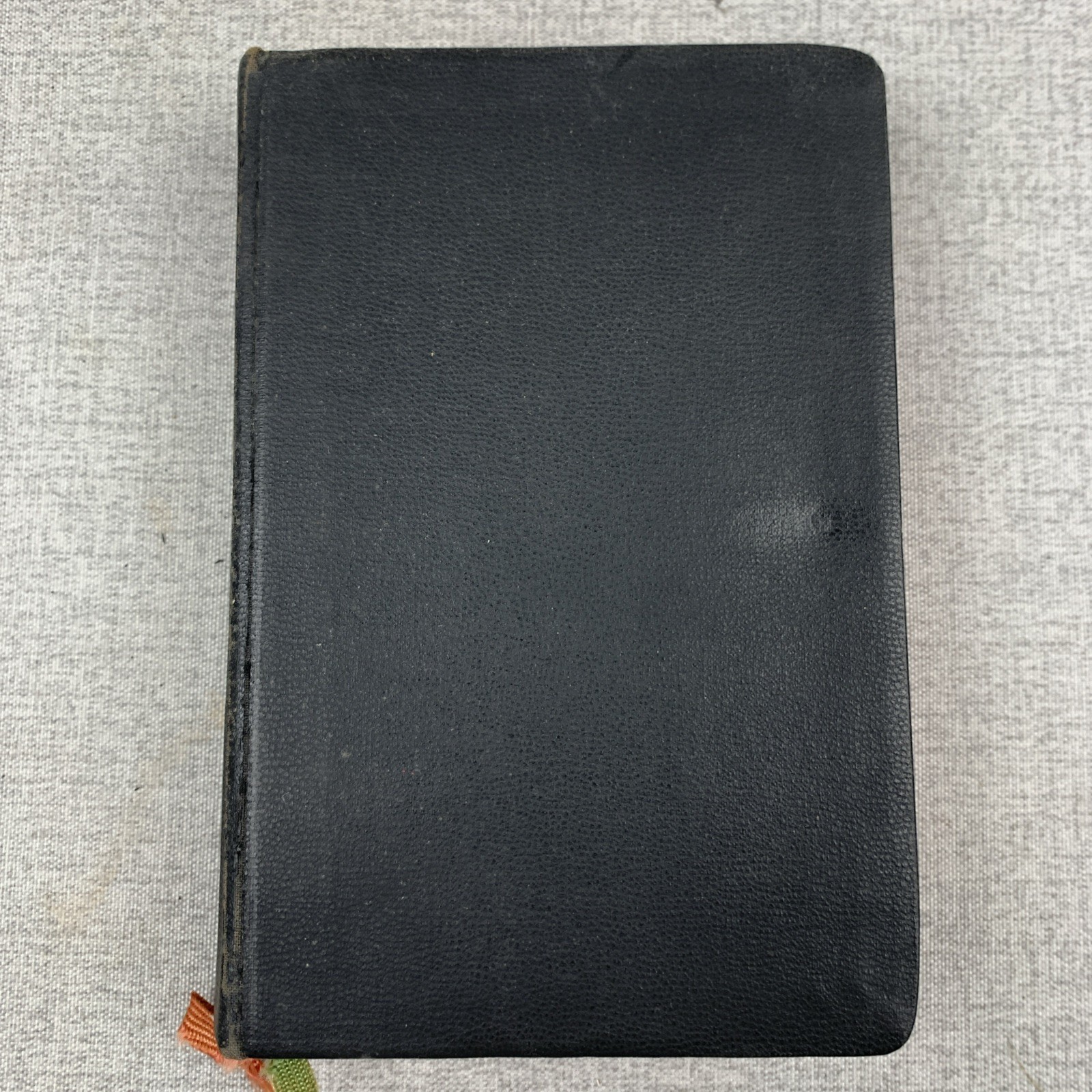 LAUDS VESPERS COMPLINE in English from the Divine Office – Leatherette
