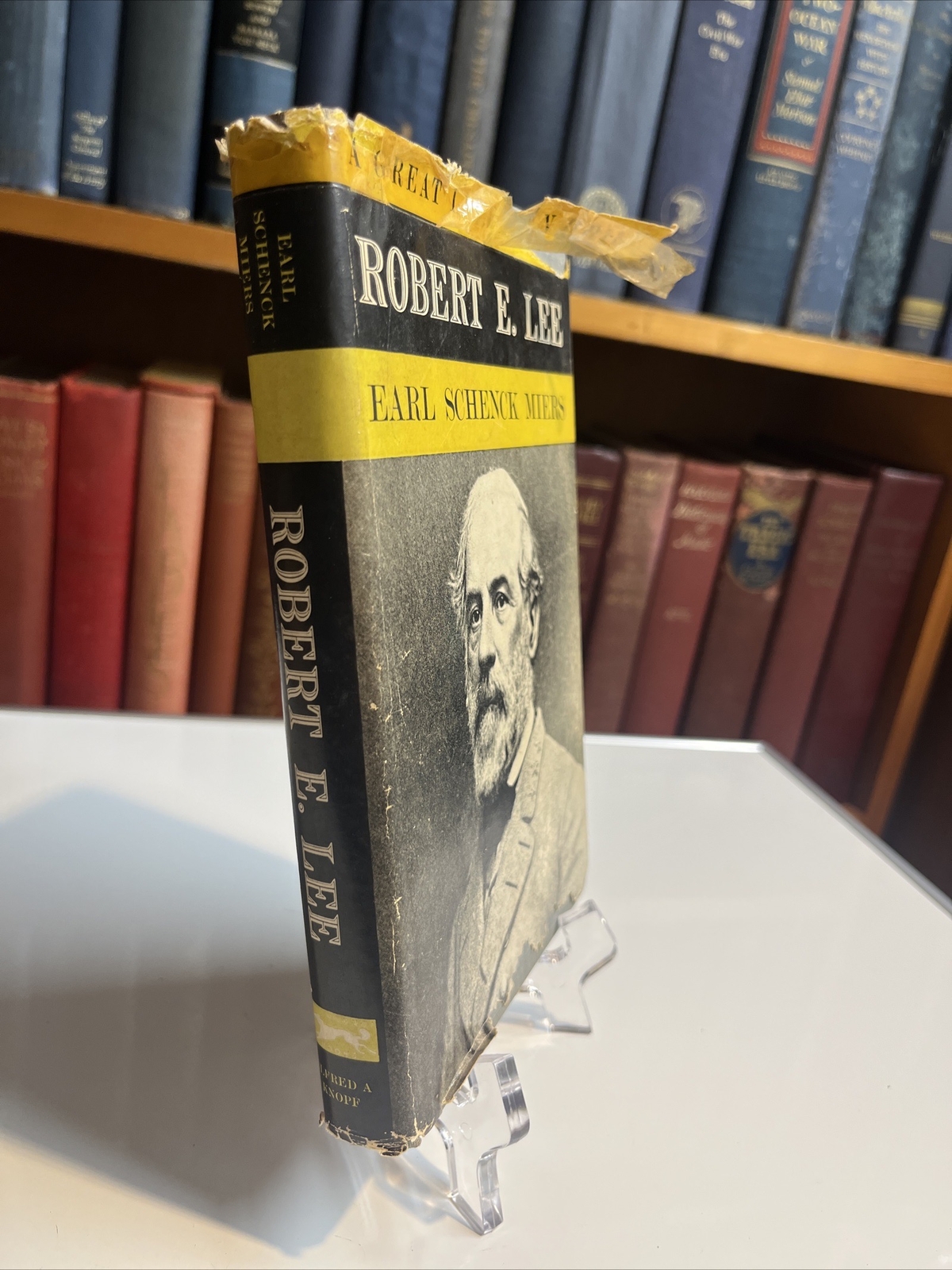 Earl Schenck Miers ROBERT E. LEE