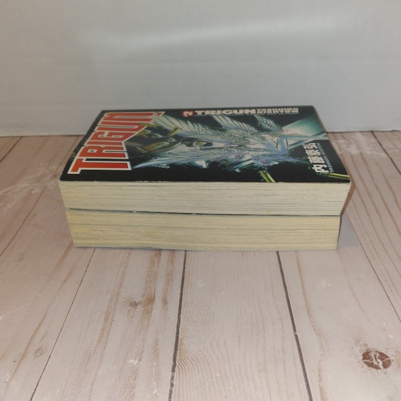 Trigun Deep Space Planet Future Gun Action Vol 1 & 2 Yasuhiro Nightow 1st Ed