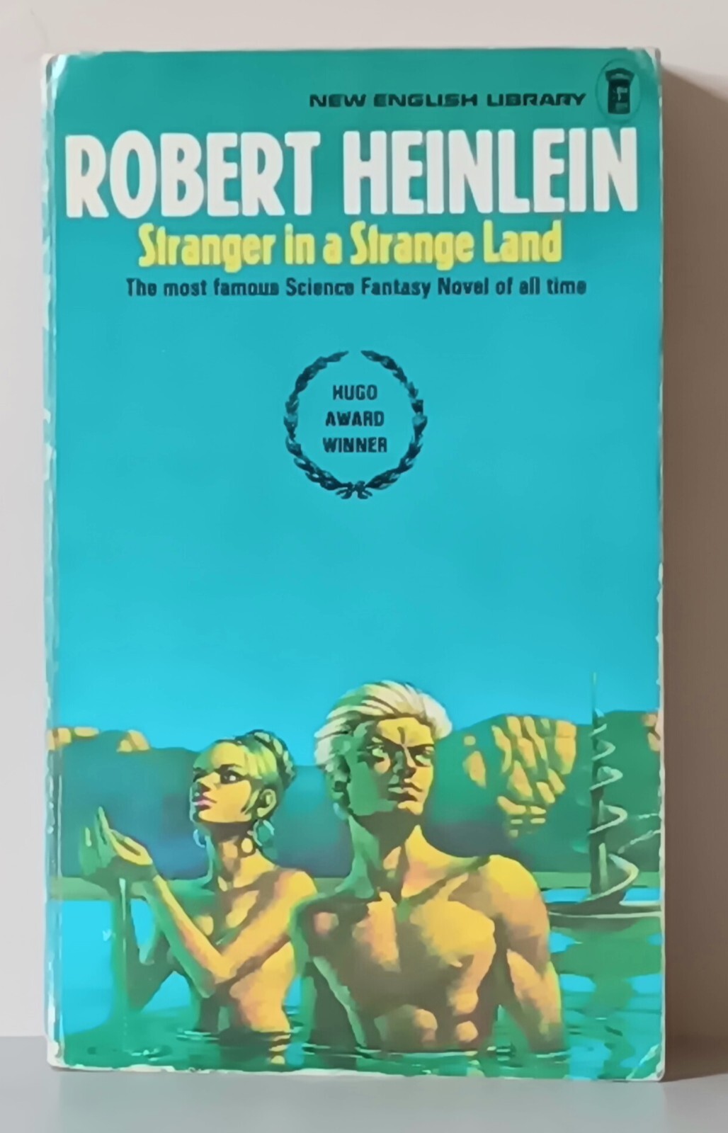 Robert A Heinlein: Stranger in a Strange Land (1974) New English Library. PB