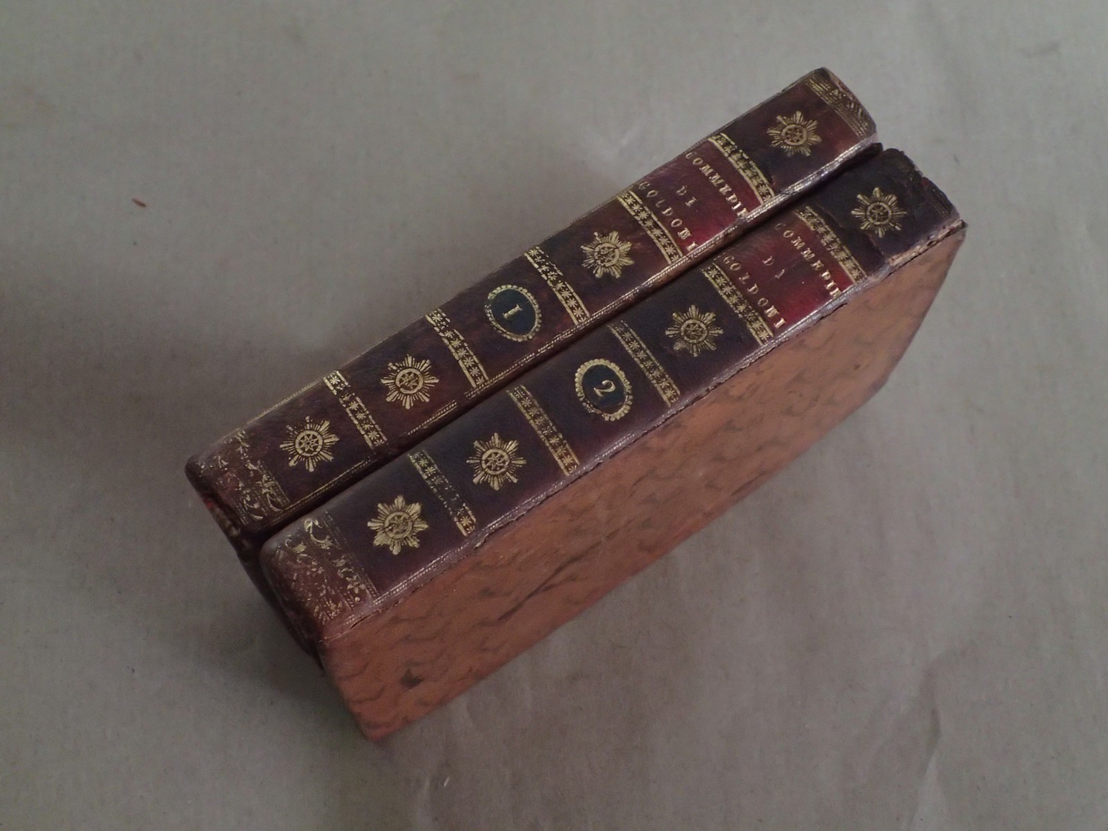 1. 1785 Commedie Scelte Di Carlo Goldoni Avvocato Veneto , 2 volumes
