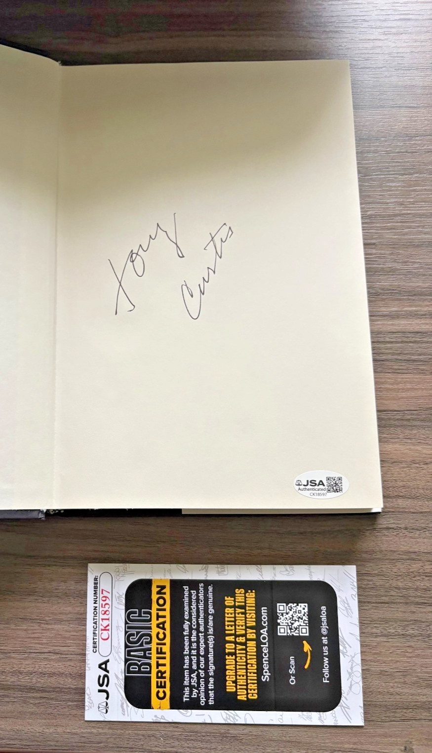 TONY CURTIS SIGNED AUTOGRAPHED „THE MAKING OF SOME LIKE IT HOT“ BOOK! JSA COA!