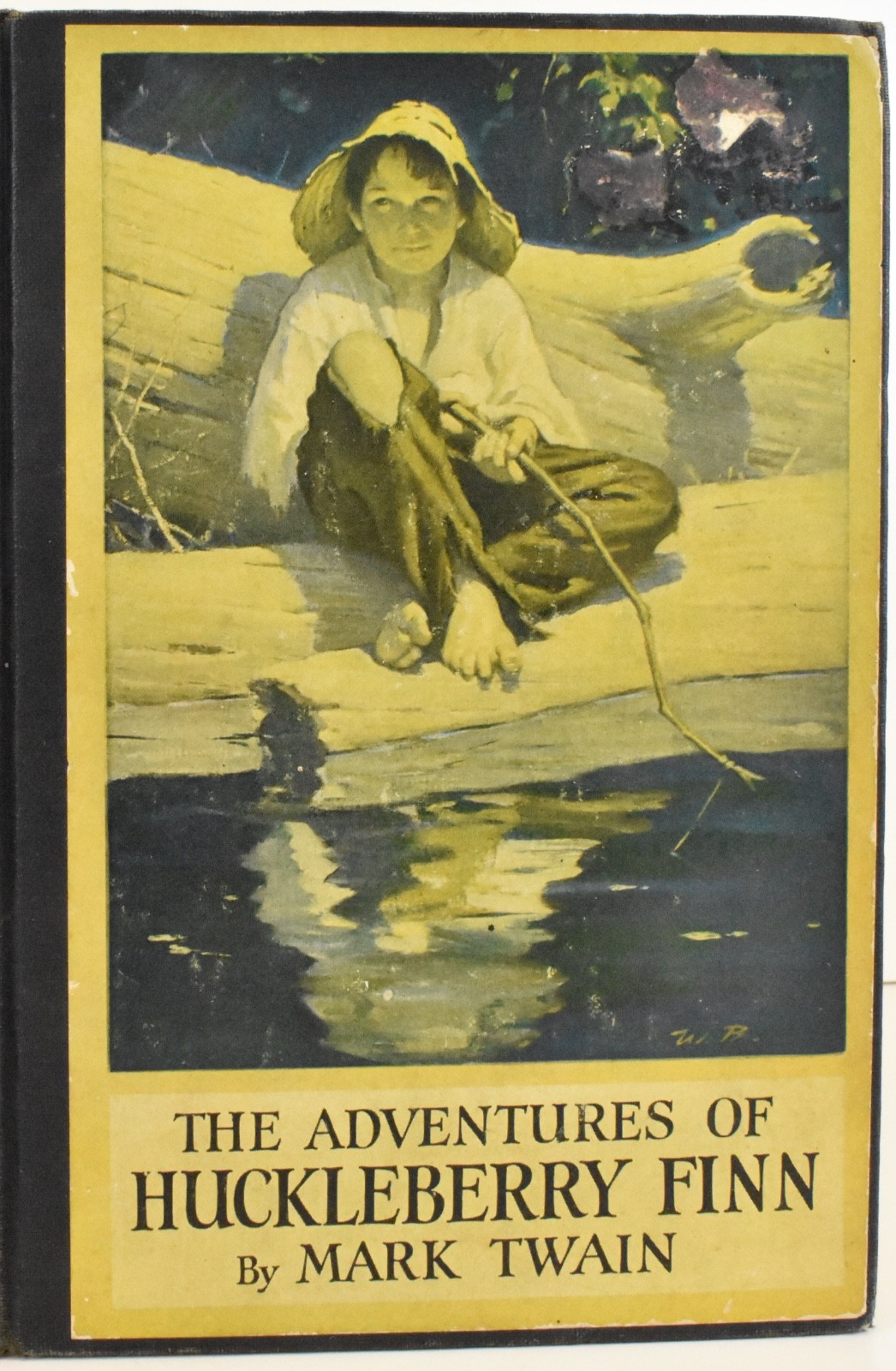 1944 HUCKLEBERRY FINN MARK TWAIN Worth Brehm Illustrations Good Condition