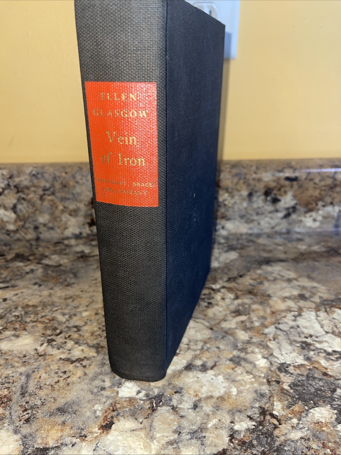 VEIN OF IRON by Ellen Glasgow – 1935- HARDCOVER – VINTAGE
