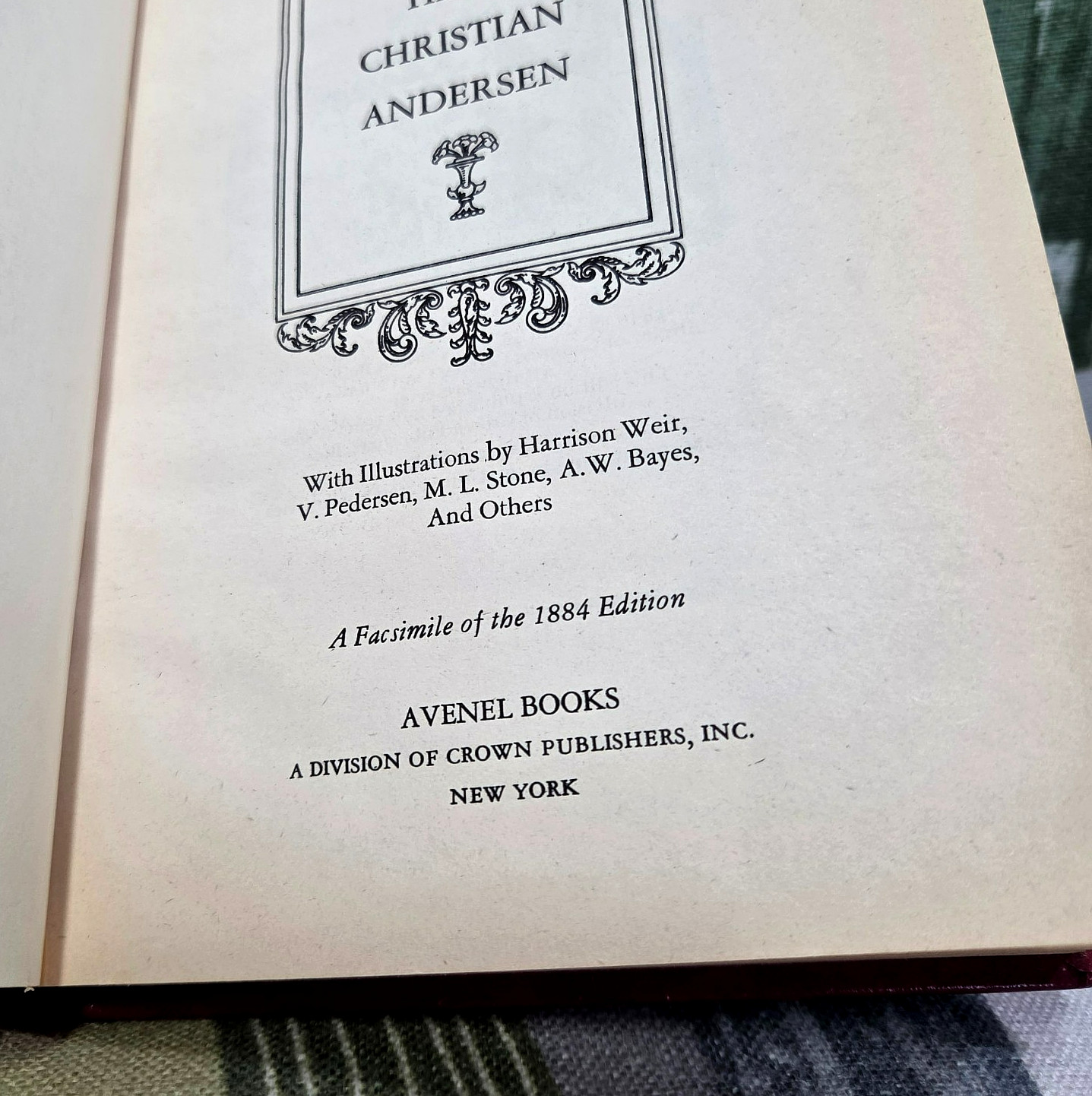Fairy Tales by Hans Christian Anderson Published Avenel Books 1975 Hard Cover