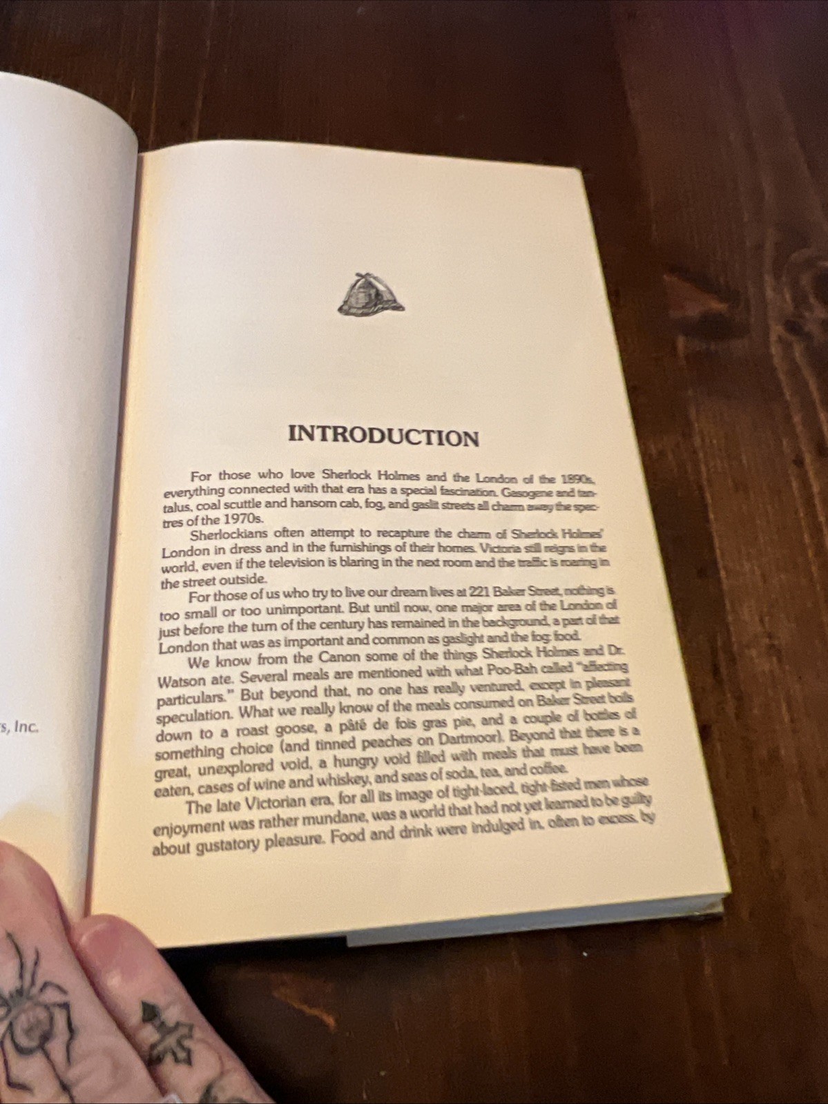 Sean WRIGHT, John FARRELL / Sherlock Holmes Cookbook. 1ST PRINTING 1st ed. 1976