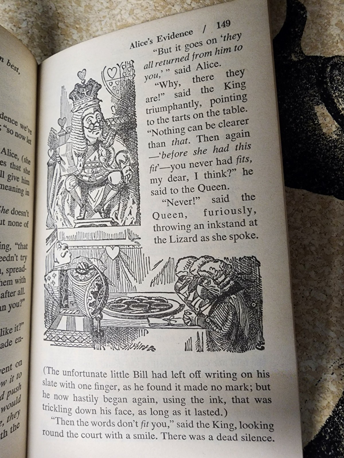 Alice’s Adventures in Wonderland Through the Looking Glass Lewis Carroll 1966