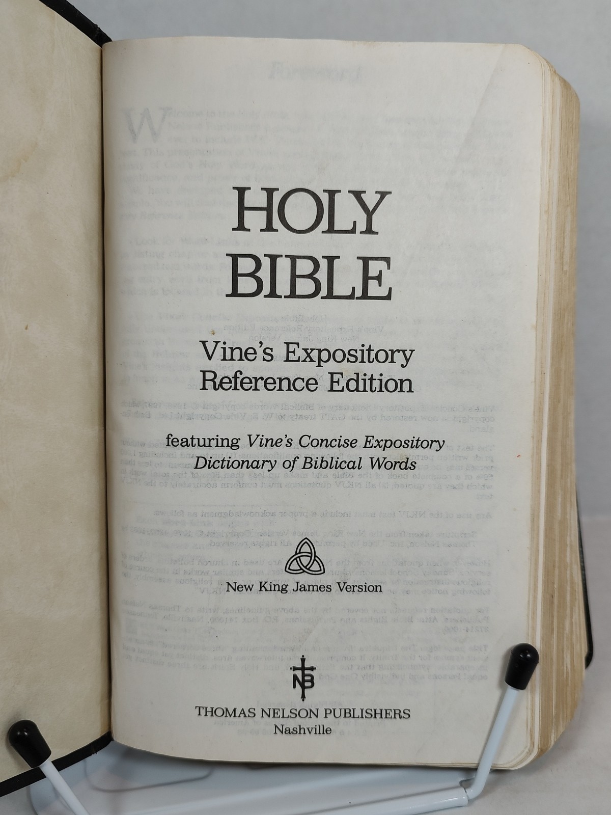 Vine’s Expository Reference Edition Holy Bible NKJV 1997 Black Bonded Leather