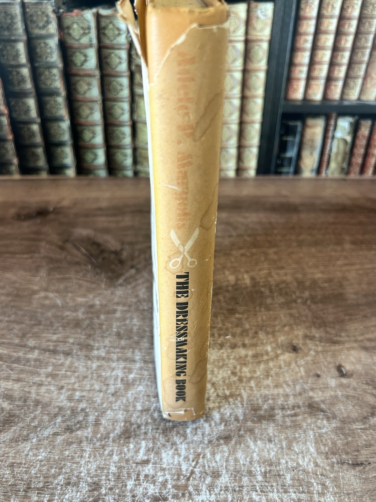 The Dressmaking Book (Adele P Margolis 1967 Hardcover