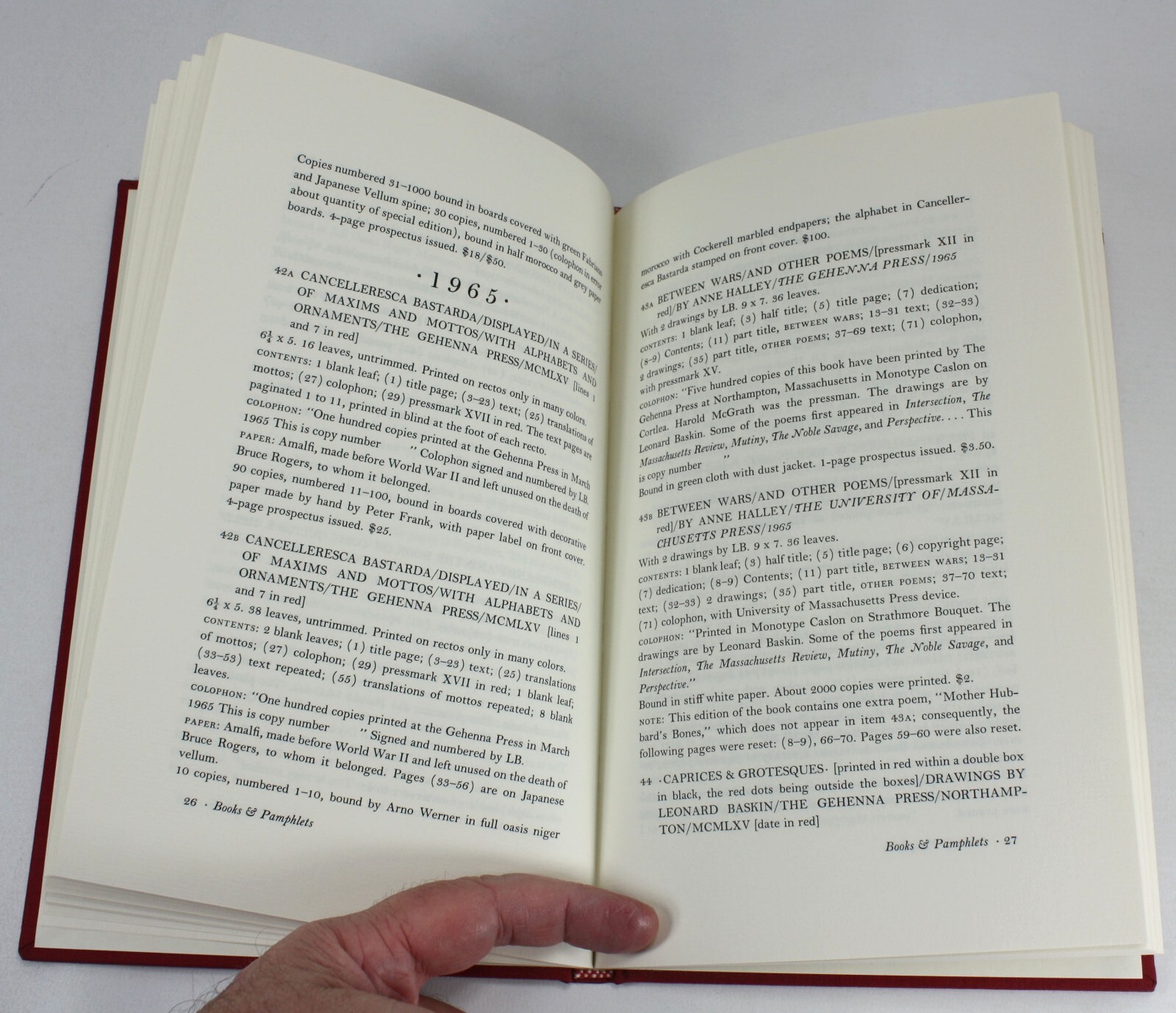 A Bibliography of the Gehenna Press 1942-1975 Stephen Brook 1976 Limited edition