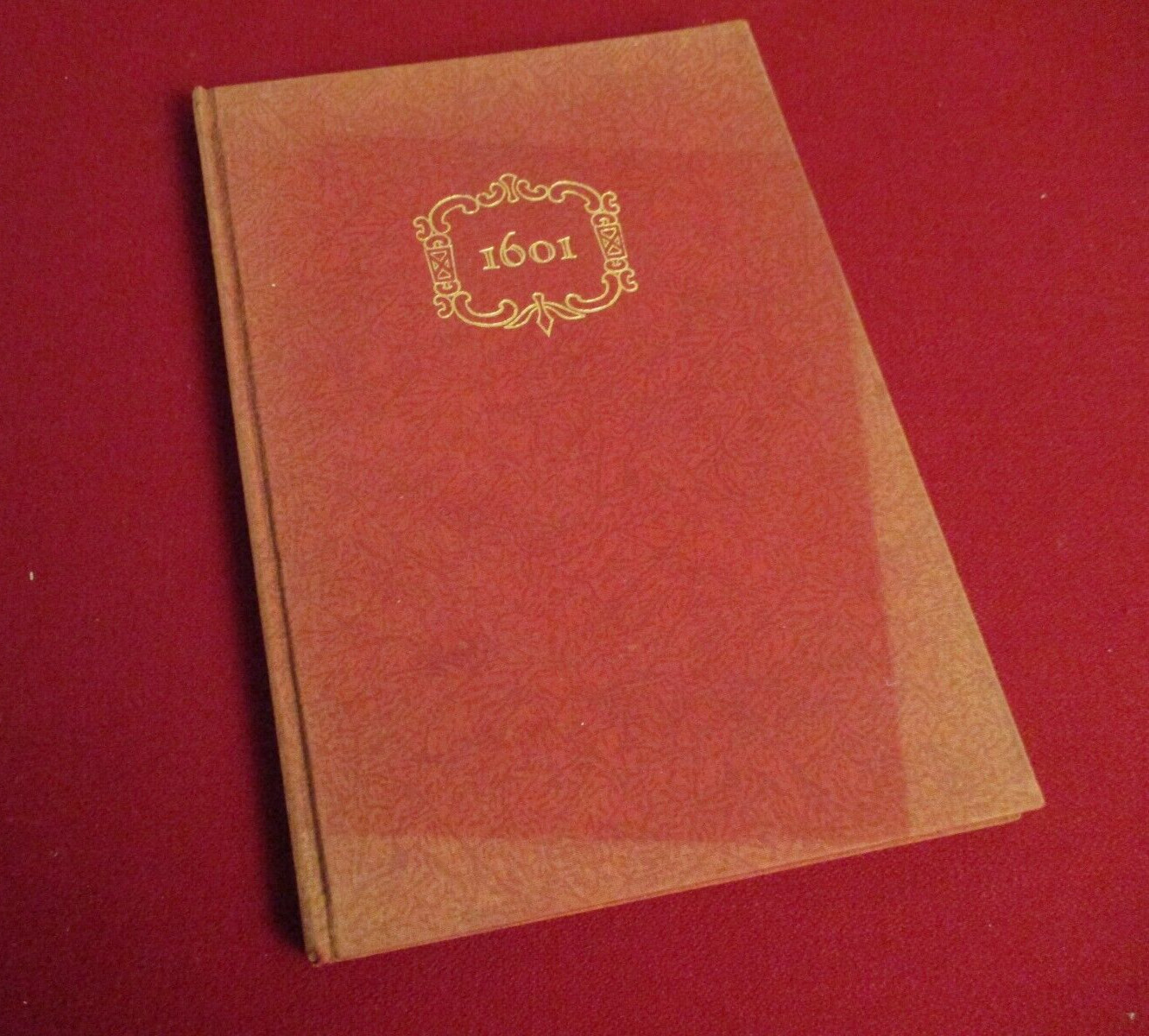 1601 or Conversation at the Social Fireside by Mark Twain (1936) Black Cat Press