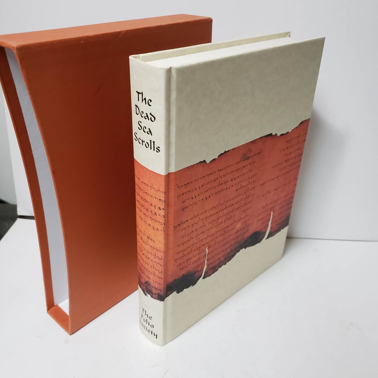 THE DEAD SEA SCROLLS Geza Vermes – THE FOLIO SOCIETY – 2000