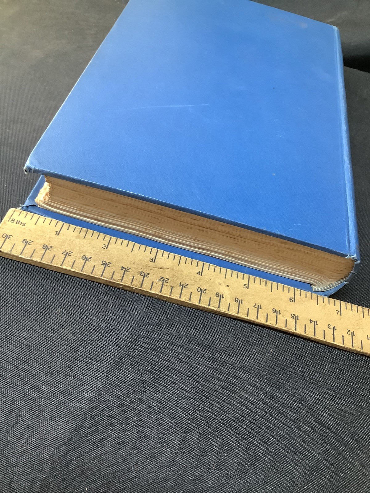 Good 1st Edition 1936 Hexton: A Parish Survey By Ralph Whiteman HB