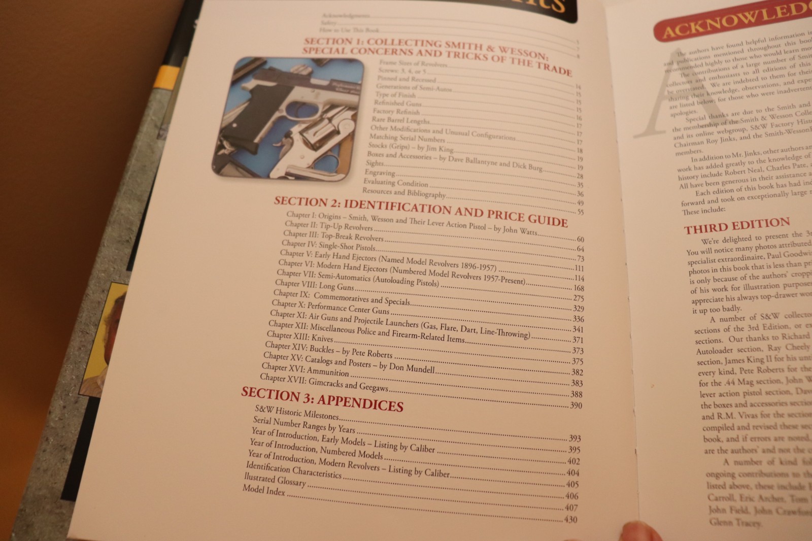 Standard Catalog of Smith & Wesson 3rd Edition Jim Supica & Richard Nahas HC/DJ